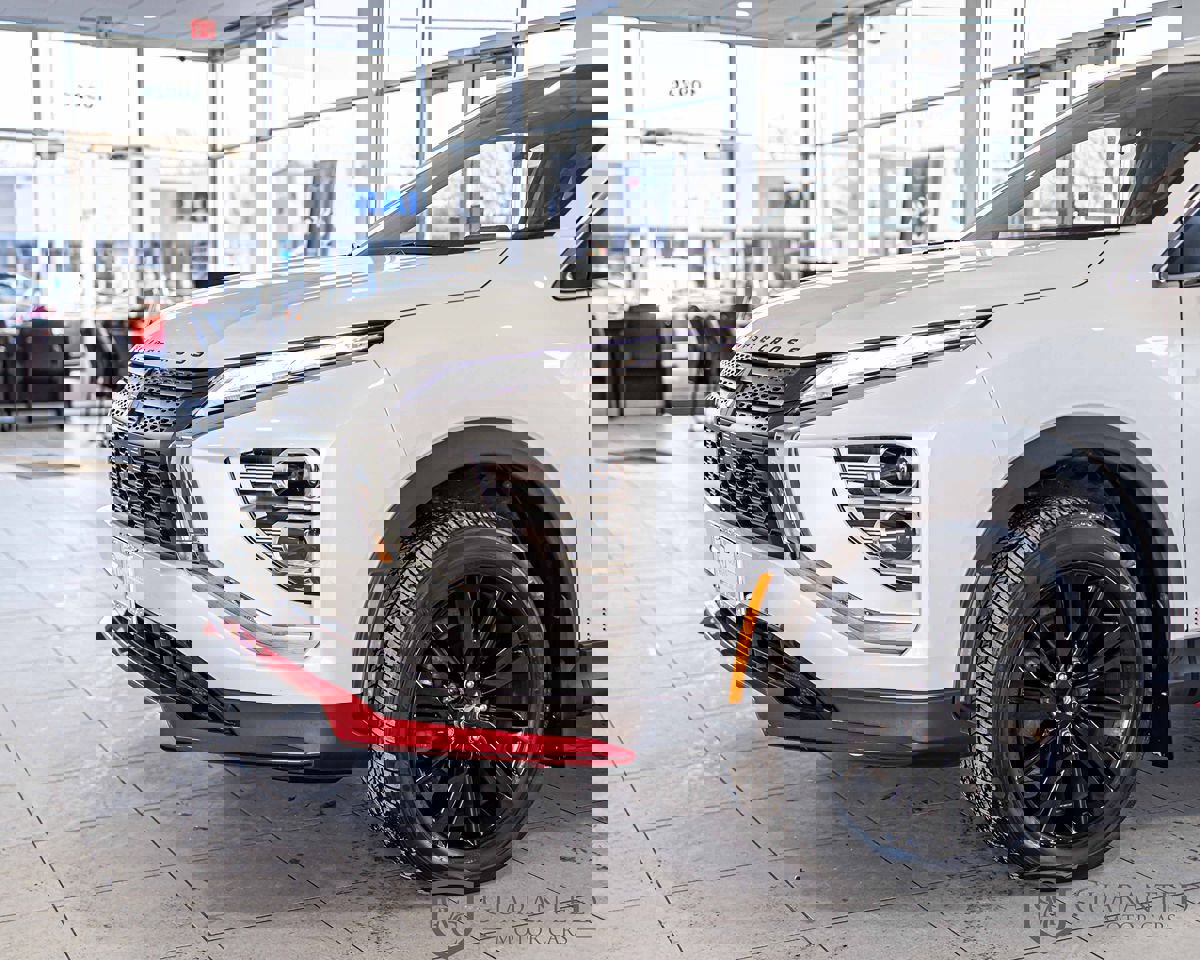 Used 2023 Mitsubishi Eclipse Cross Ralliart image 5