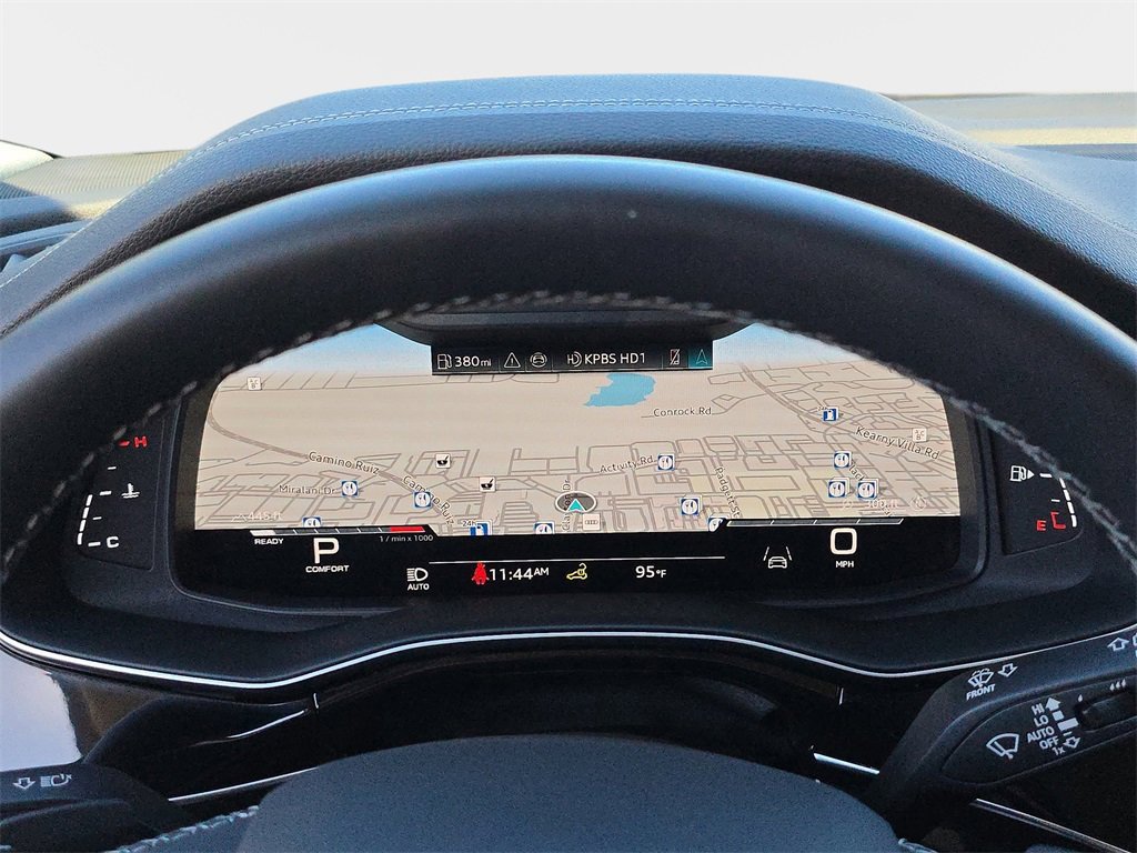 Certified 2025 Audi Q8 Premium Plus image 22