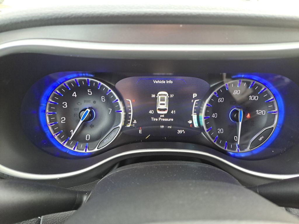 New 2026 Chrysler Pacifica Select w/ S Appearance Package image 21