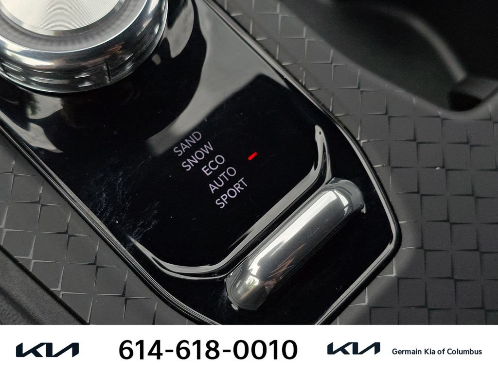 Used 2024 Jeep Wagoneer Launch Edition AWD/4WD image 33