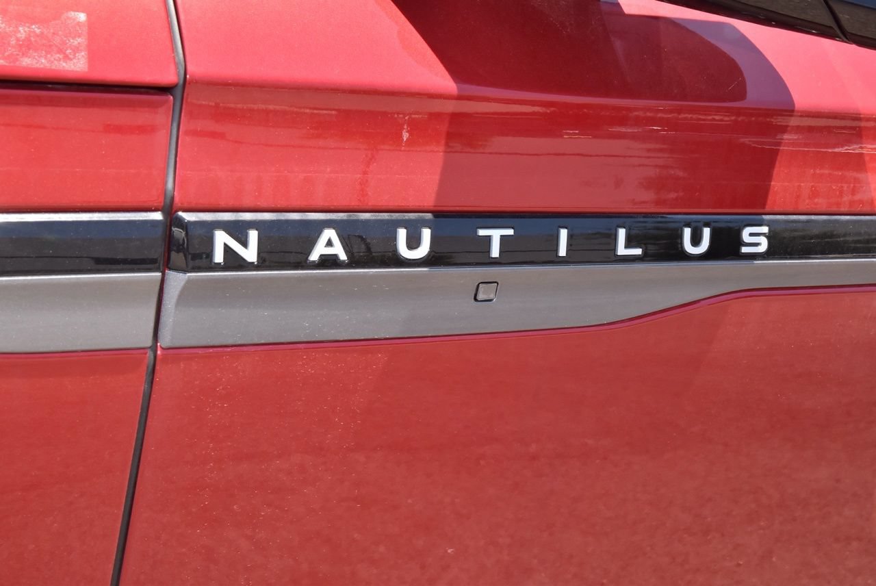 New 2026 Lincoln Nautilus Reserve w/ Jet Appearance Package AWD/4WD image 70