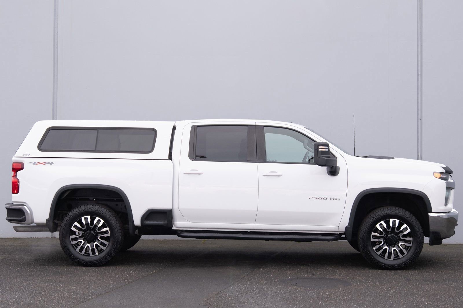 Used 2021 Chevrolet Silverado 2500 LT w/ Snow Plow Prep/Camper Package AWD/4WD image 22