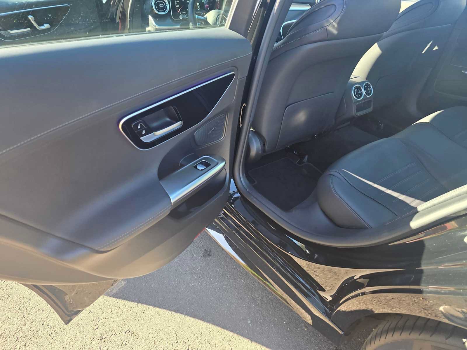 Certified 2023 Mercedes-Benz C 300 4MATIC Sedan image 16