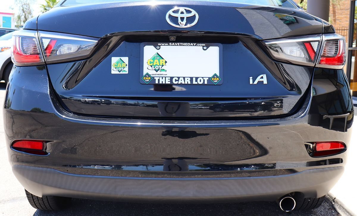 Used 2018 Toyota Yaris iA FWD image 21