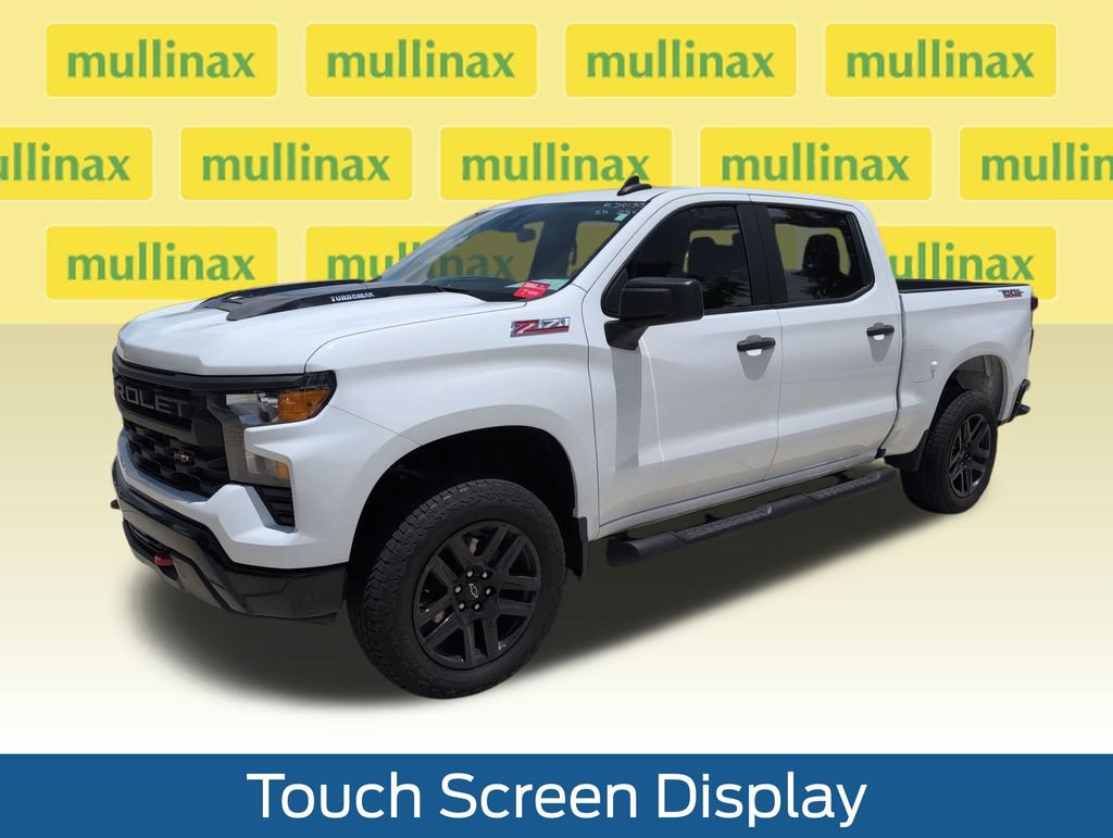Used 2025 Chevrolet Silverado 1500 Custom Trail Boss w/ Turbomax Blackout Package AWD/4WD image 11