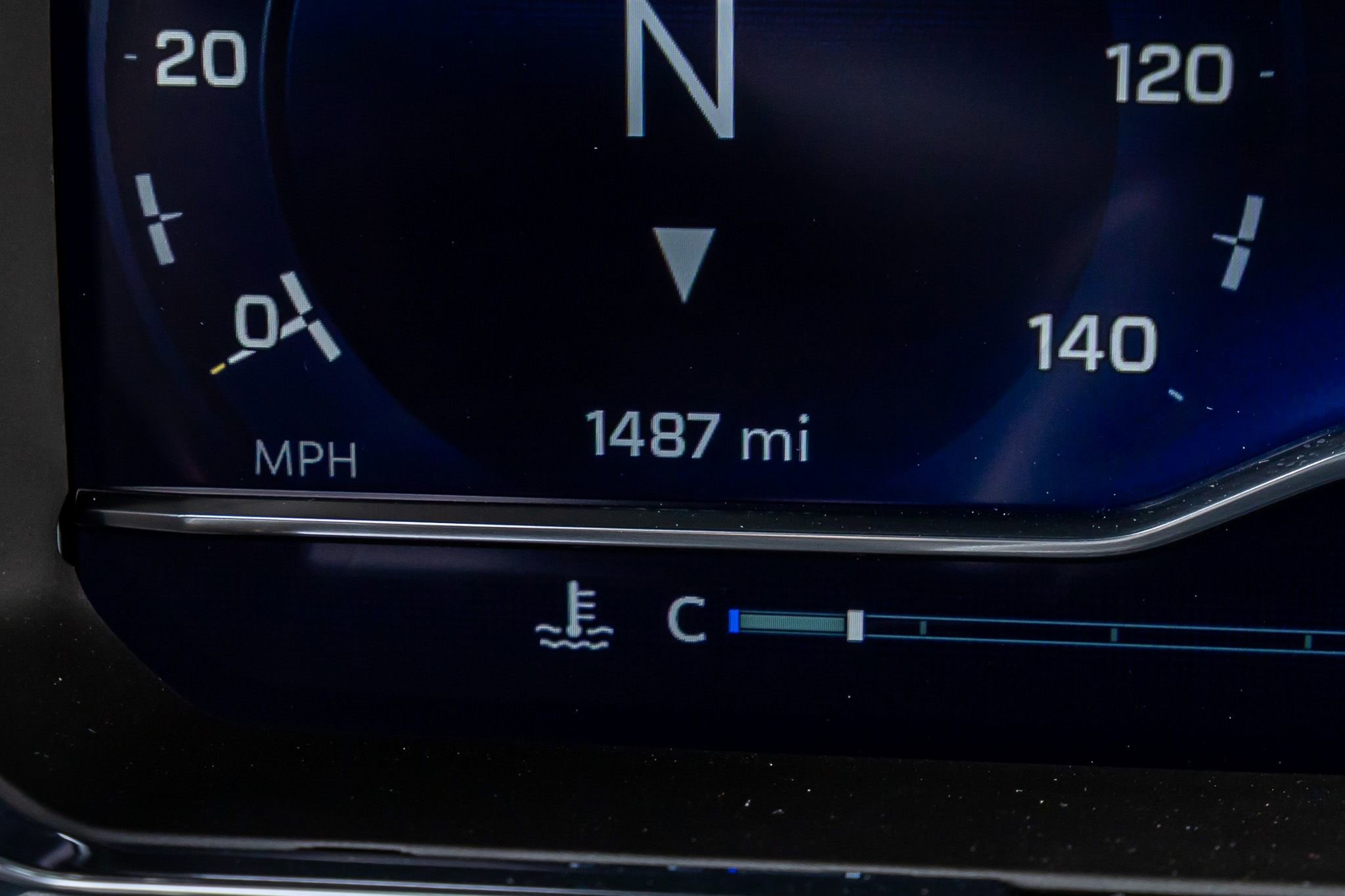 Used 2025 Chevrolet Silverado 2500 ZR2 w/ Technology Package image 21