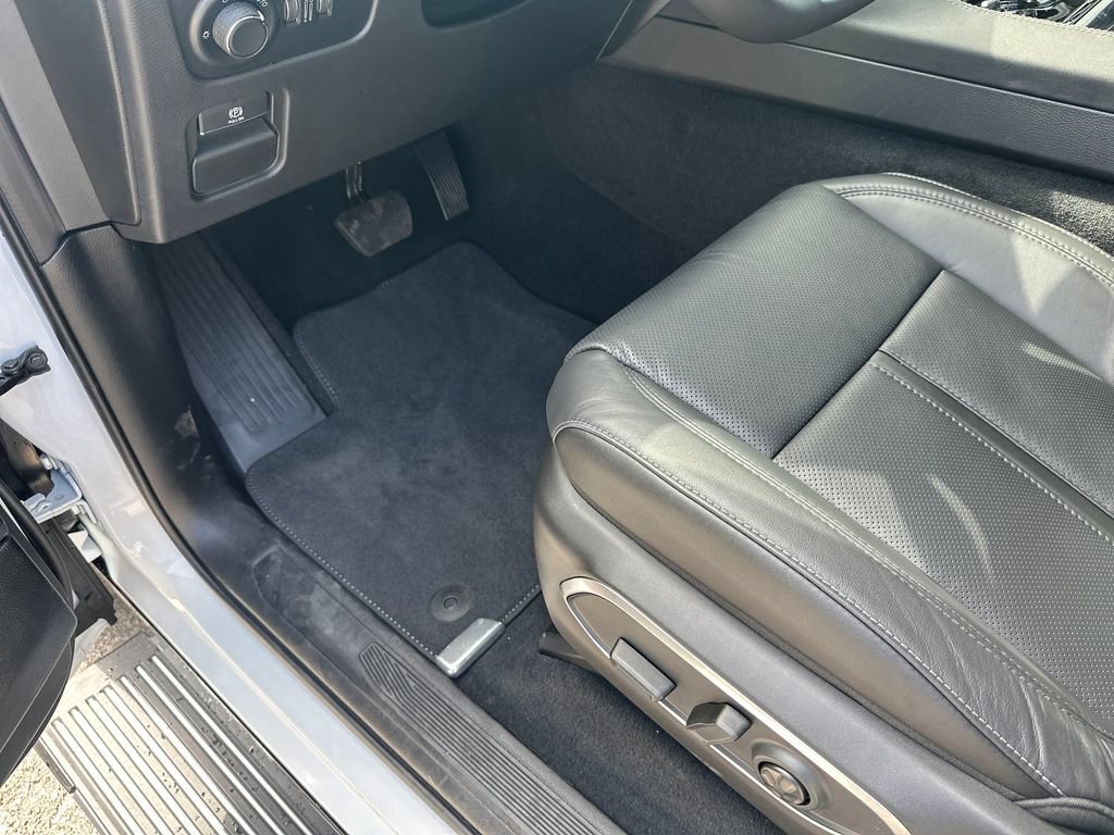 New 2026 Jeep Grand Wagoneer L Limited AWD/4WD image 19
