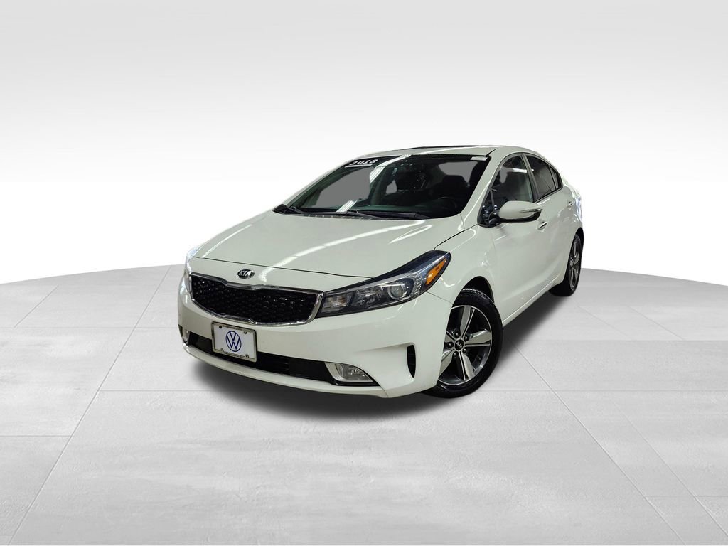 Used 2018 Kia Forte S w/ S Technology Plus Package FWD image 3