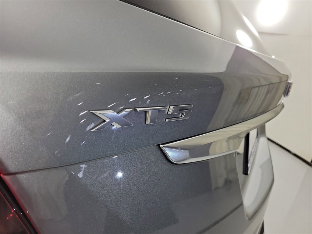 Certified 2023 Cadillac XT5 Luxury image 7