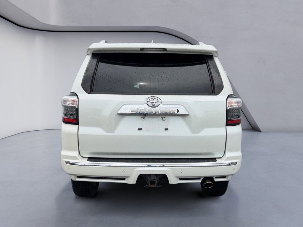 Used 2014 Toyota 4Runner Limited AWD/4WD image 4