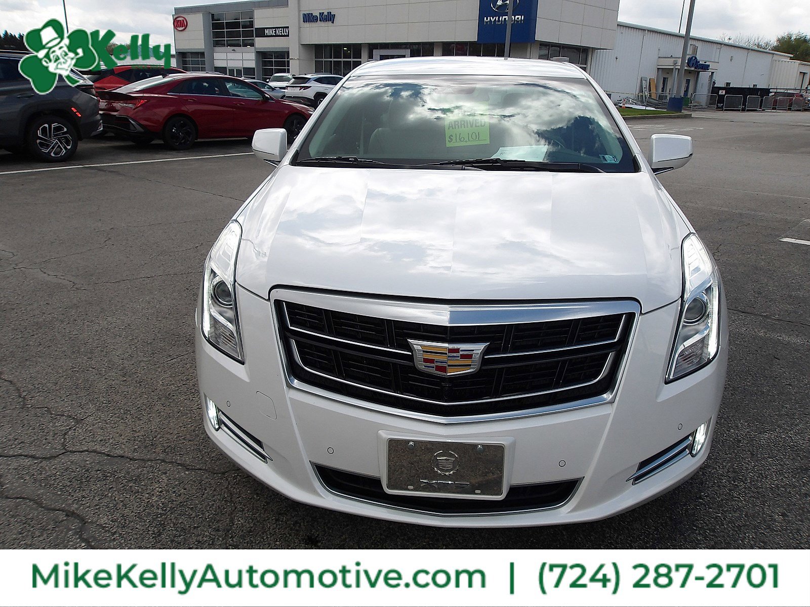 Used 2016 Cadillac XTS Luxury w/ Driver Awareness Package AWD/4WD image 2