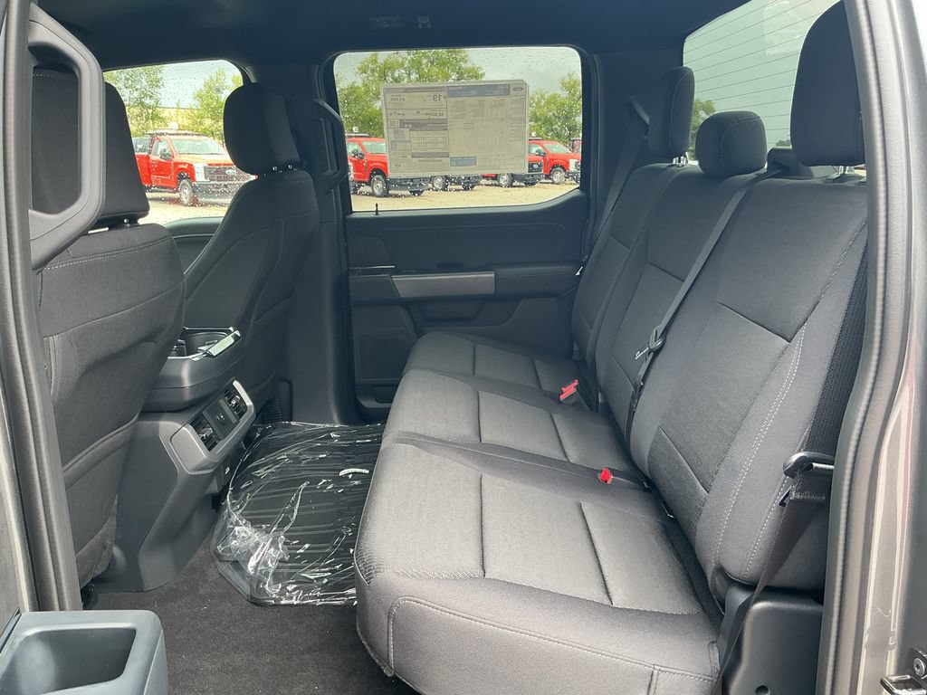 New 2026 Ford F150 XLT w/ FX4 Off-Road Package AWD/4WD image 18