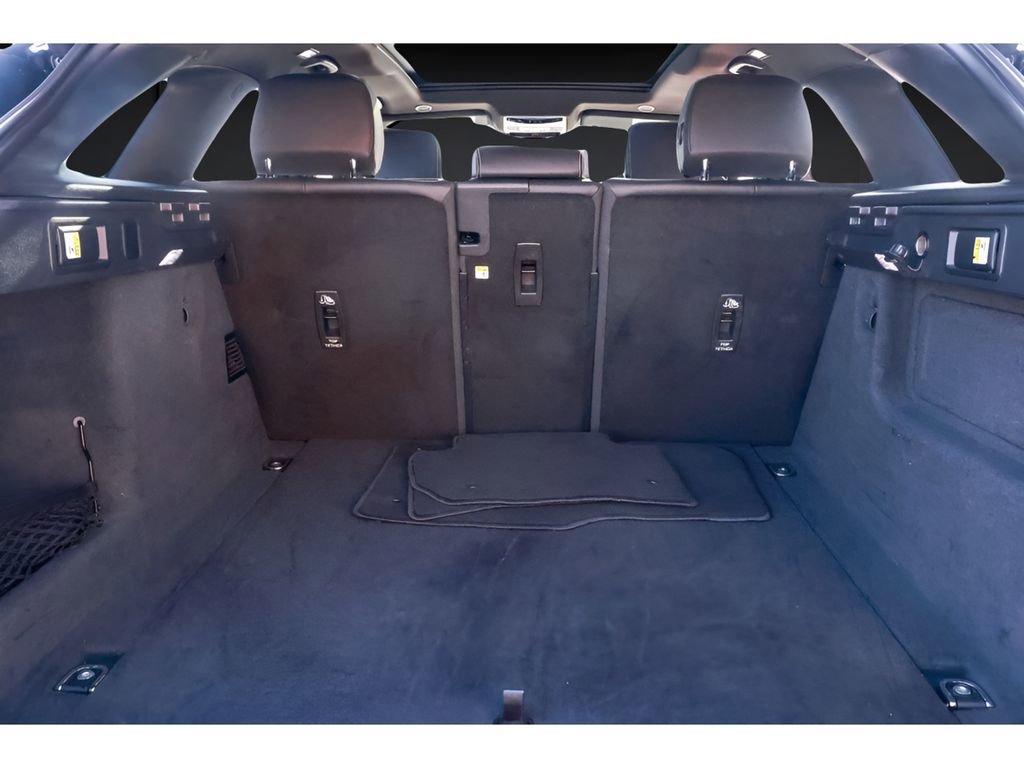 Used 2024 Jaguar F-PACE R-Dynamic S image 36