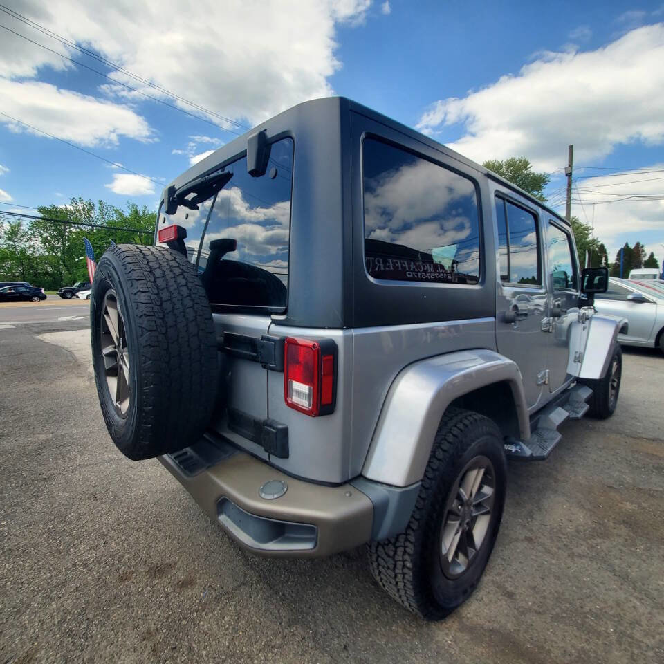 Used 2016 Jeep Wrangler Unlimited Sahara AWD/4WD image 11