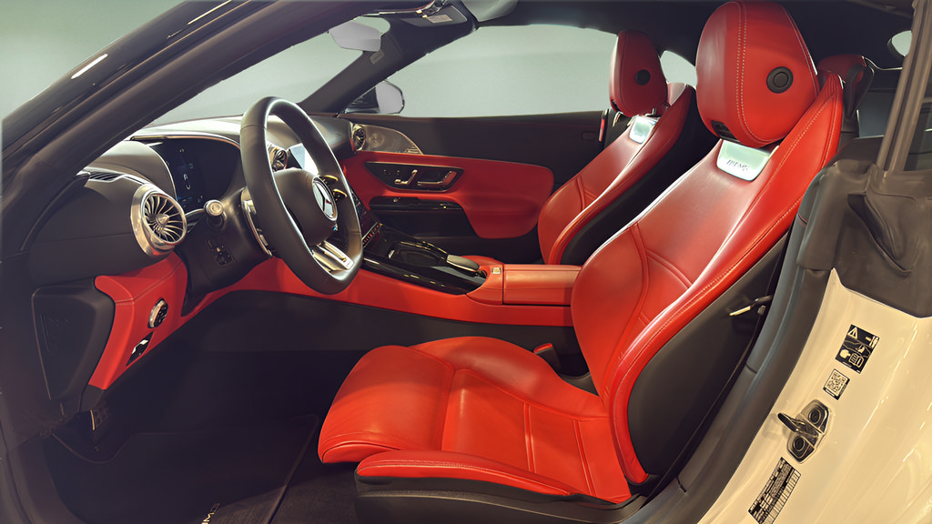 Used 2023 Mercedes-Benz SL 43 AMG image 18