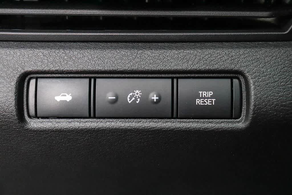 Used 2024 Nissan Altima 2.5 SV image 22