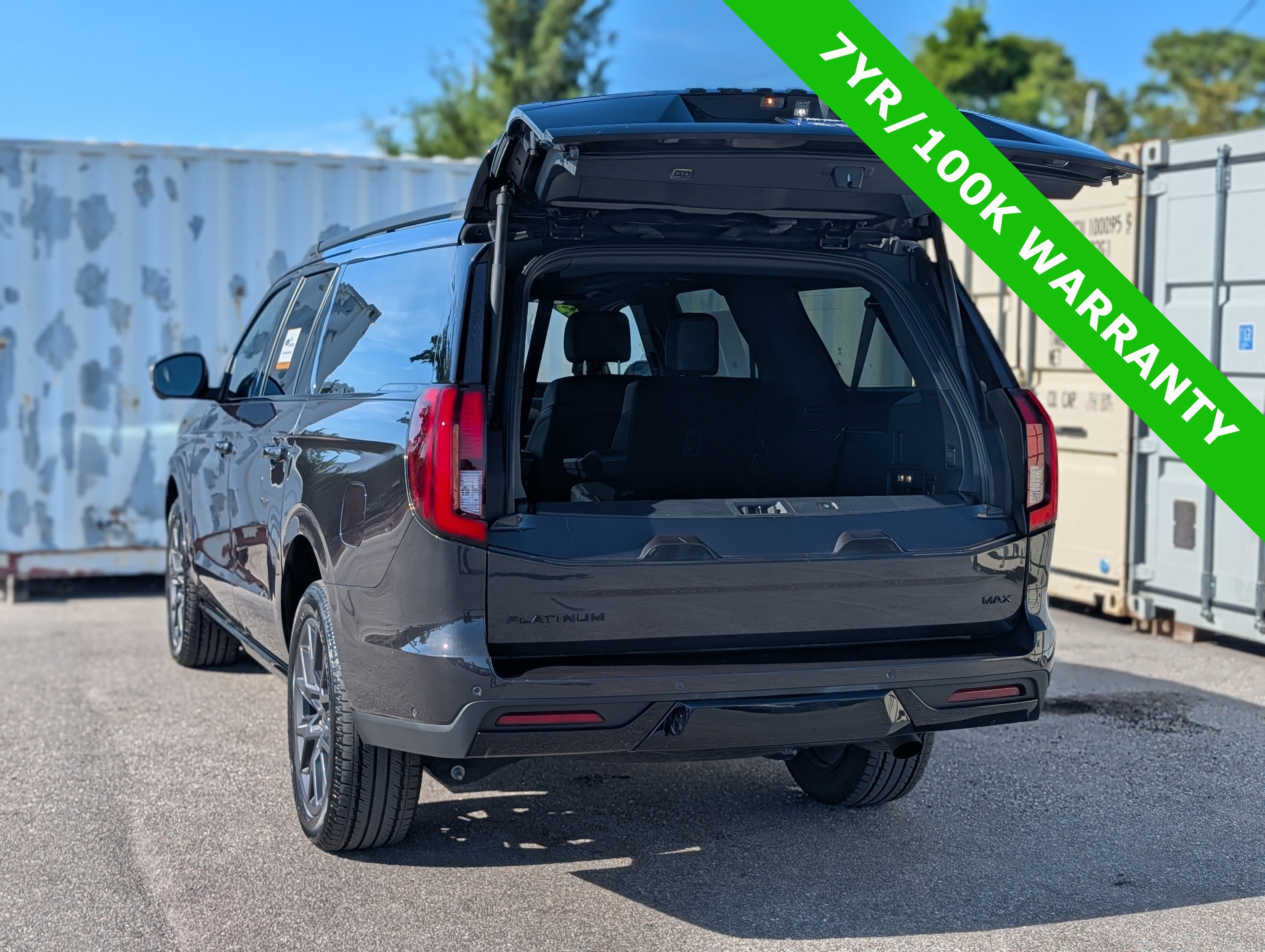 Certified 2025 Ford Expedition Max Platinum w/ Stealth Performance Package AWD/4WD image 13