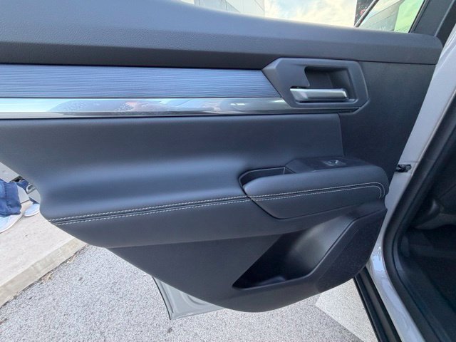 New 2027 GMC Terrain Elevation w/ Elevation Premium Package FWD image 11