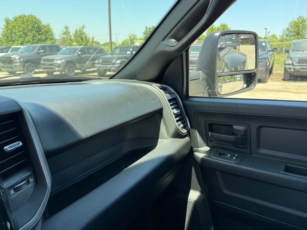 New 2026 RAM 3500 Tradesman AWD/4WD image 22