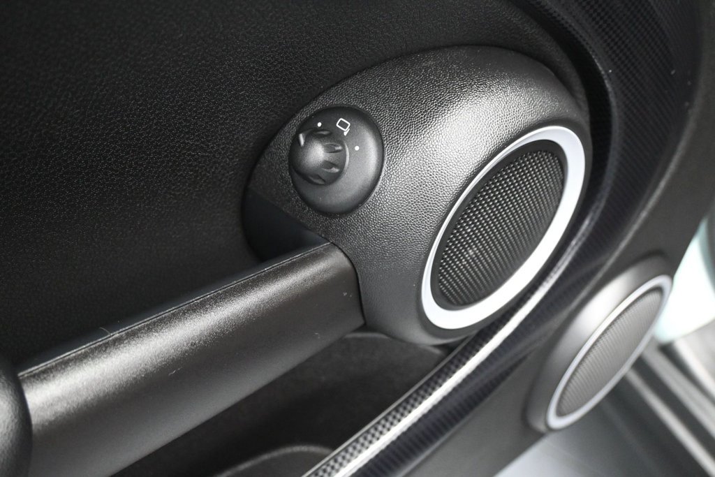 Used 2013 MINI Cooper S FWD image 12
