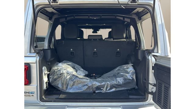 Used 2024 Jeep Wrangler High Altitude image 13