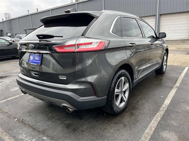 Used 2019 Ford Edge SEL w/ Equipment Group 201A image 3