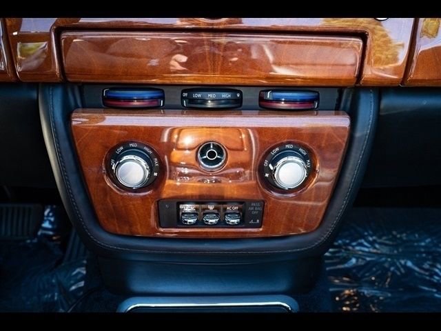 Used 2009 Rolls-Royce Phantom Drophead Coupe image 18