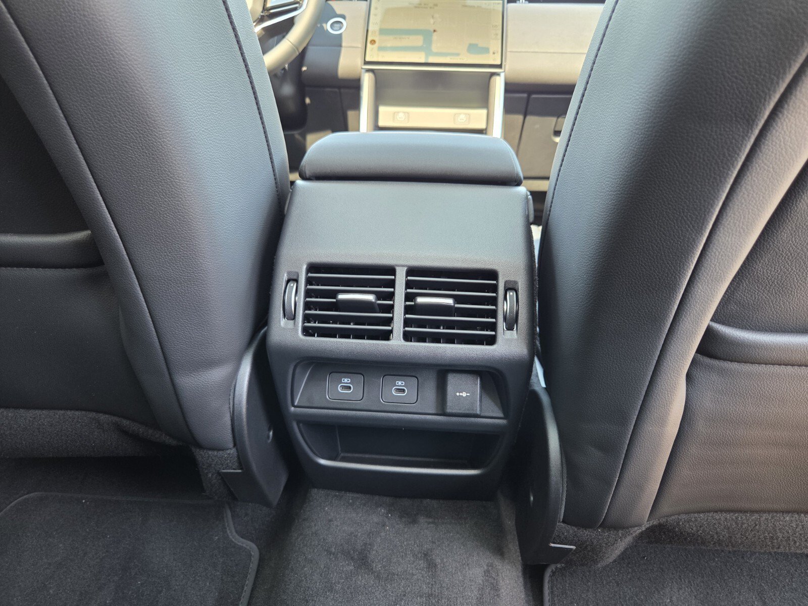 New 2025 Land Rover Discovery Sport S AWD/4WD image 20