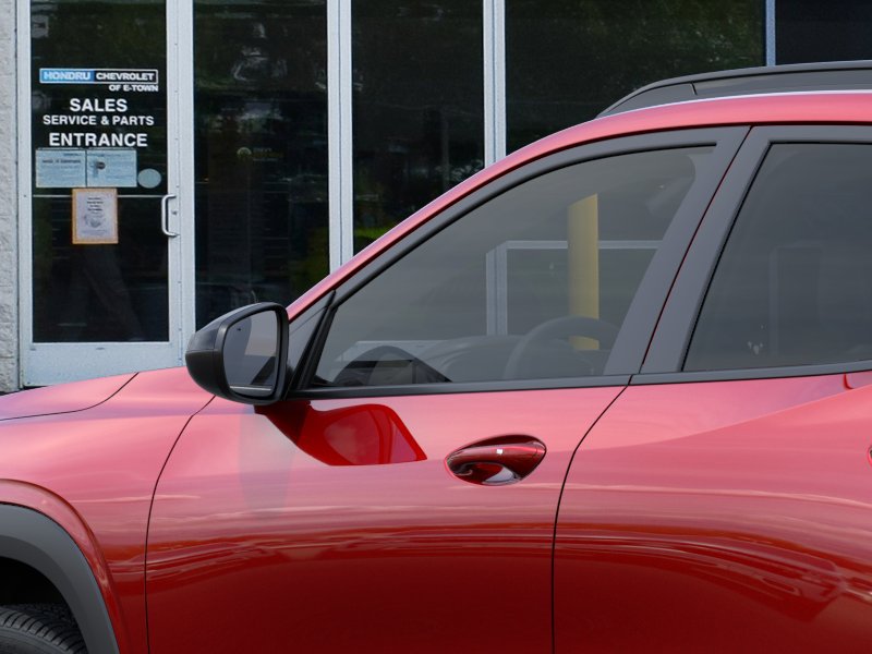 New 2026 Chevrolet Trax RS w/ Sunroof Package FWD image 12