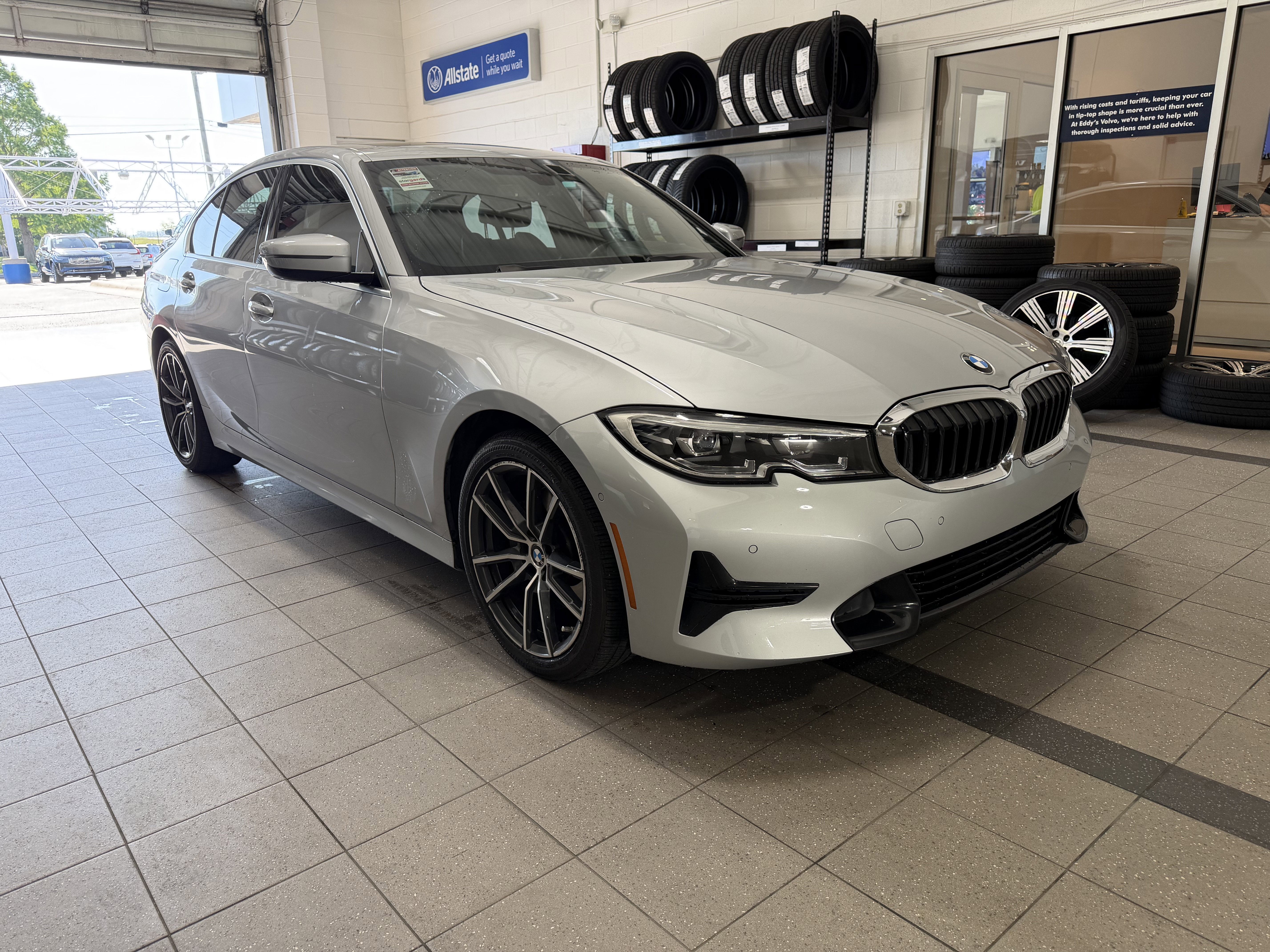 Used 2019 BMW 330i Sedan w/ Premium Package RWD video 1