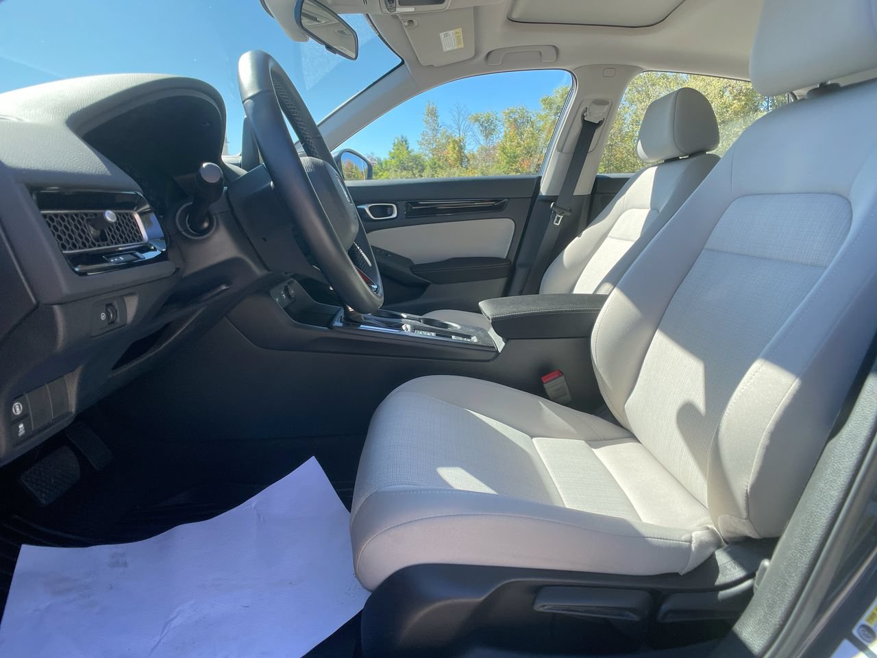 Used 2024 Honda Civic EX image 12