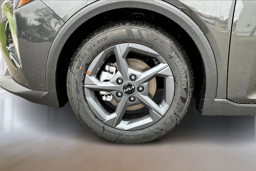 New 2026 Kia K4 LXS FWD image 12