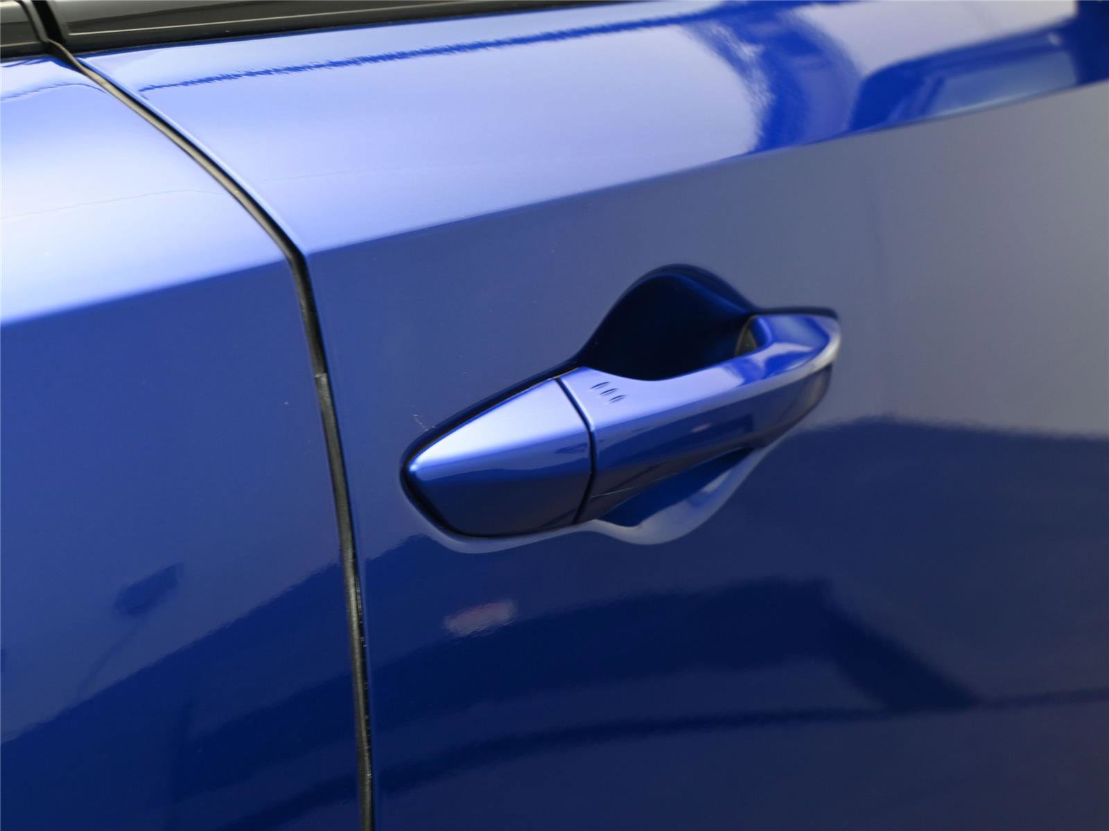 Used 2023 Acura MDX A-Spec image 13