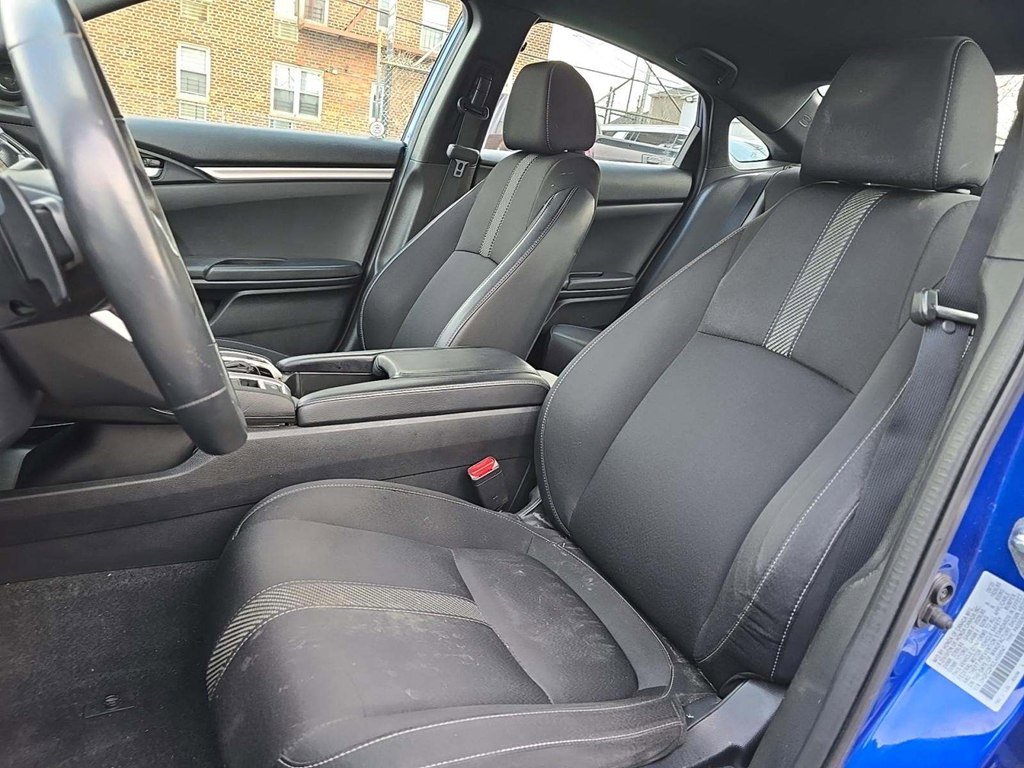 Used 2020 Honda Civic Sport image 5