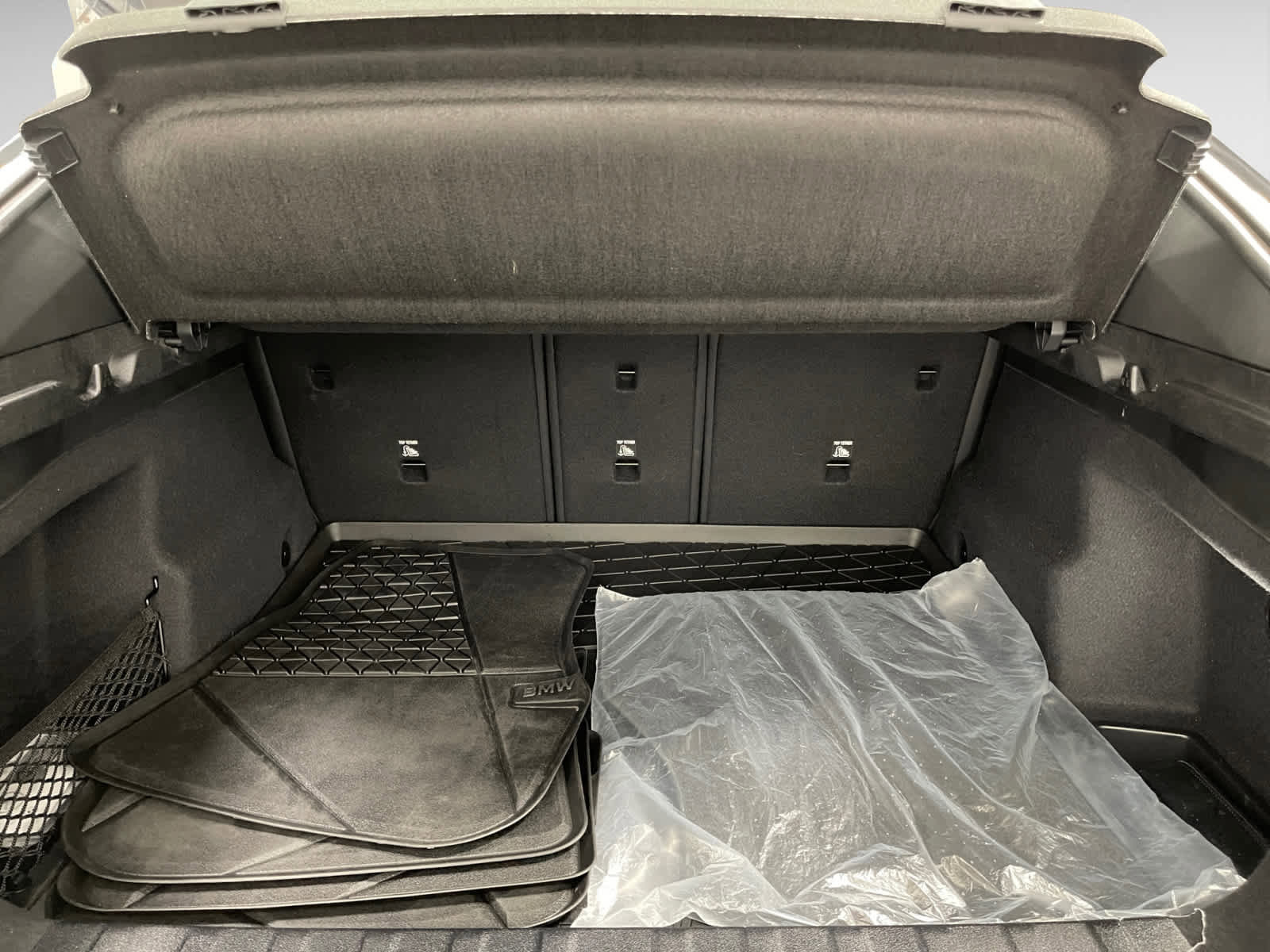 Used 2025 BMW X2 xDrive28i w/ Premium Package image 8