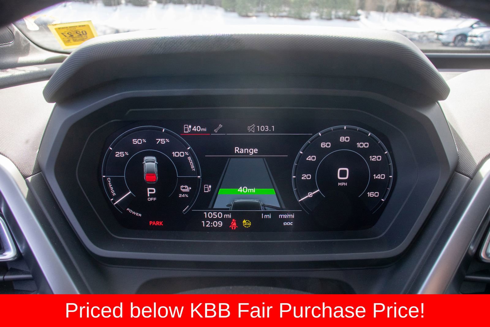 Used 2024 Audi Q4 e-tron Premium image 18