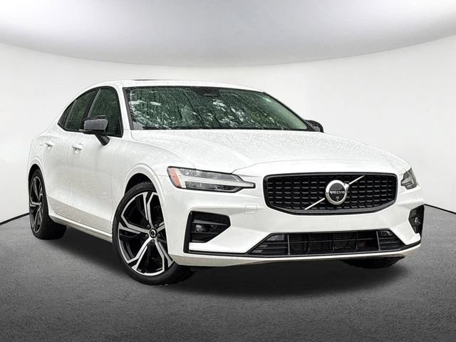 Used 2024 Volvo S60 B5 Plus AWD/4WD video 2