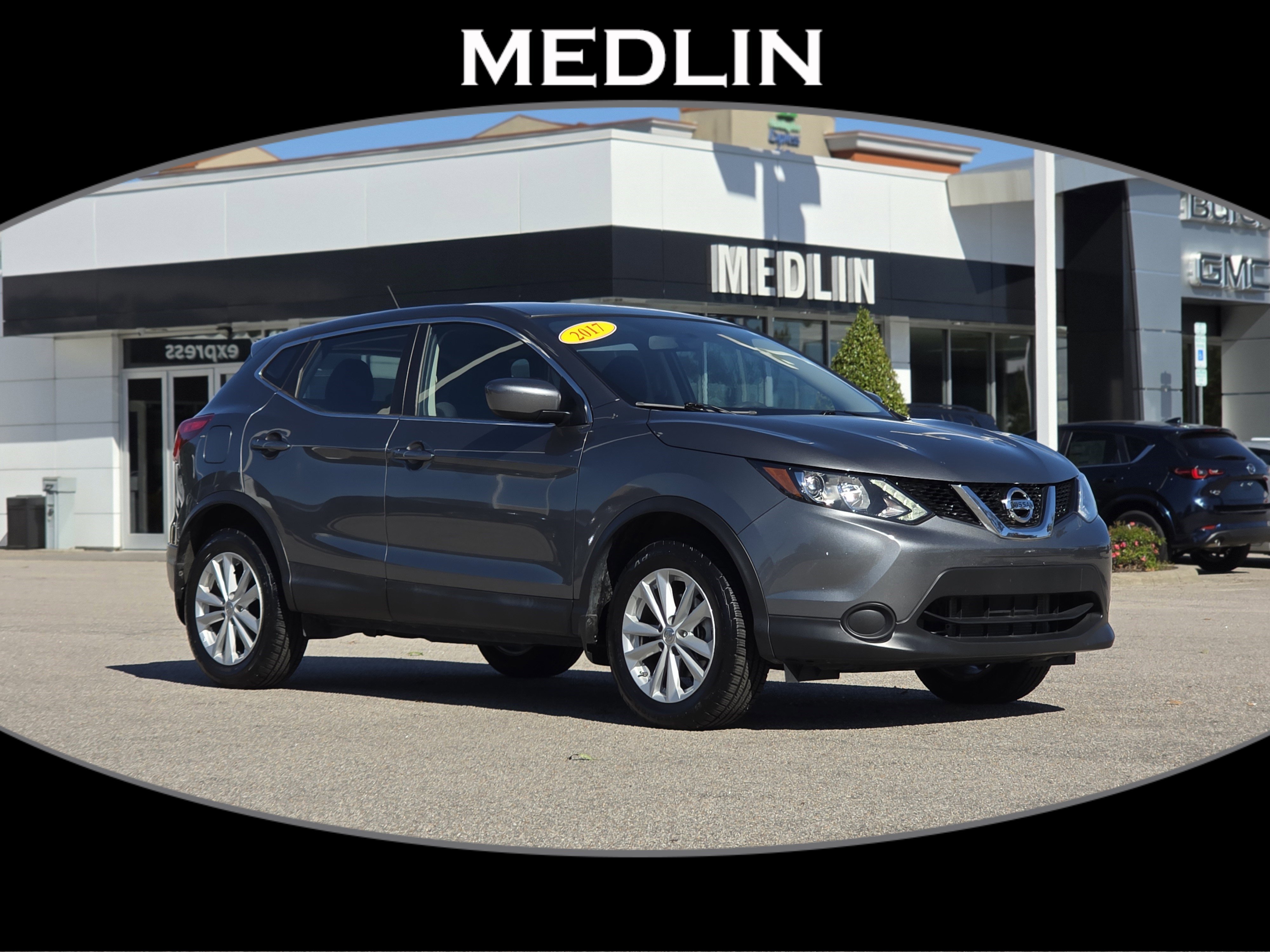 Used 2017 Nissan Rogue Sport S w/ S Appearance Package