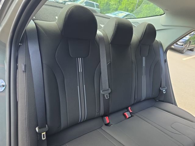 New 2025 Hyundai Elantra Blue image 13