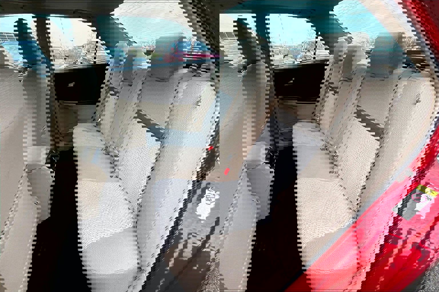 Used 2012 Toyota Camry LE image 24