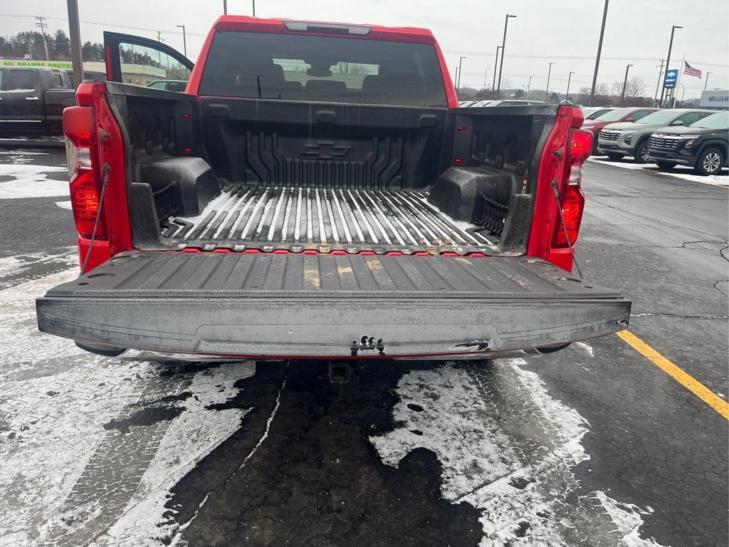 Used 2025 Chevrolet Silverado 1500 LT AWD/4WD image 21