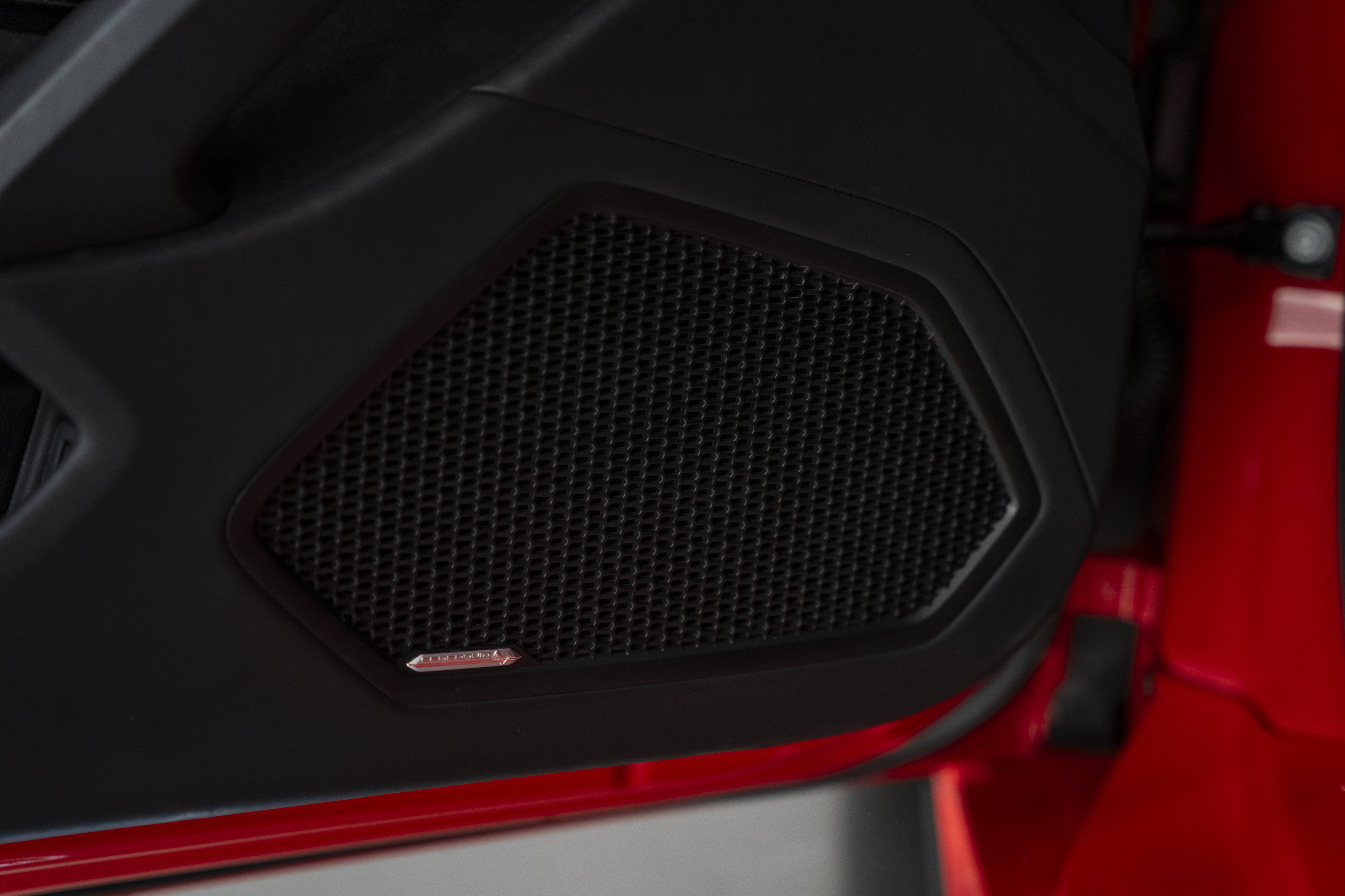 Used 2020 Lamborghini Huracan EVO AWD/4WD image 23