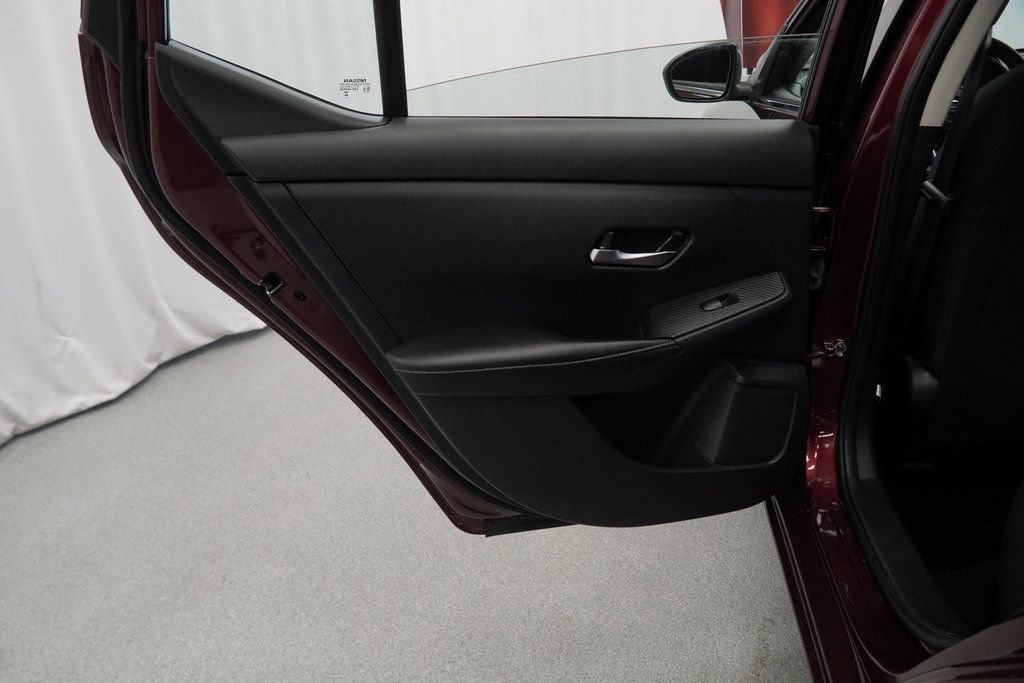 Used 2023 Nissan Sentra SV image 44