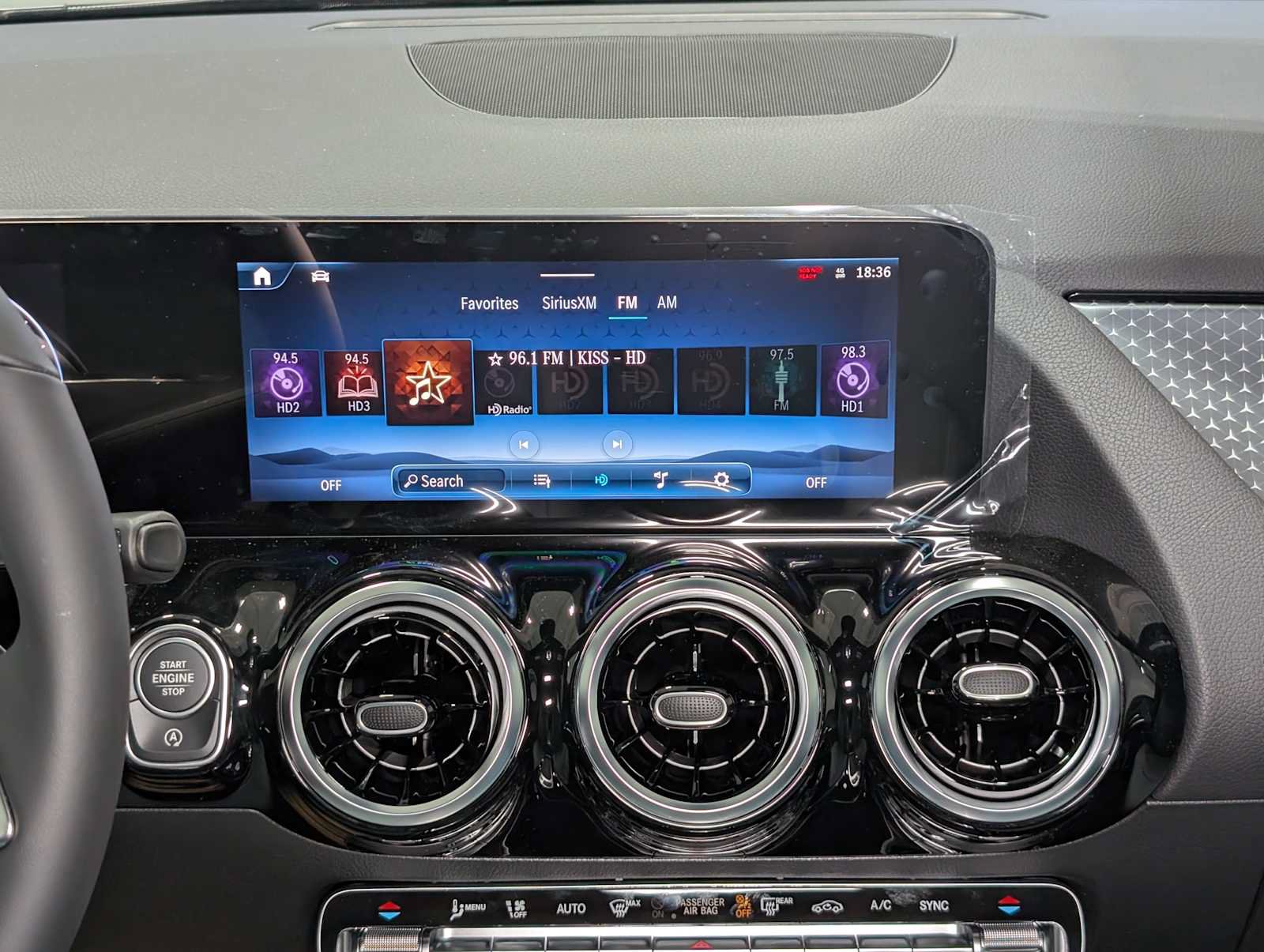 New 2026 Mercedes-Benz GLA 250 4MATIC image 16