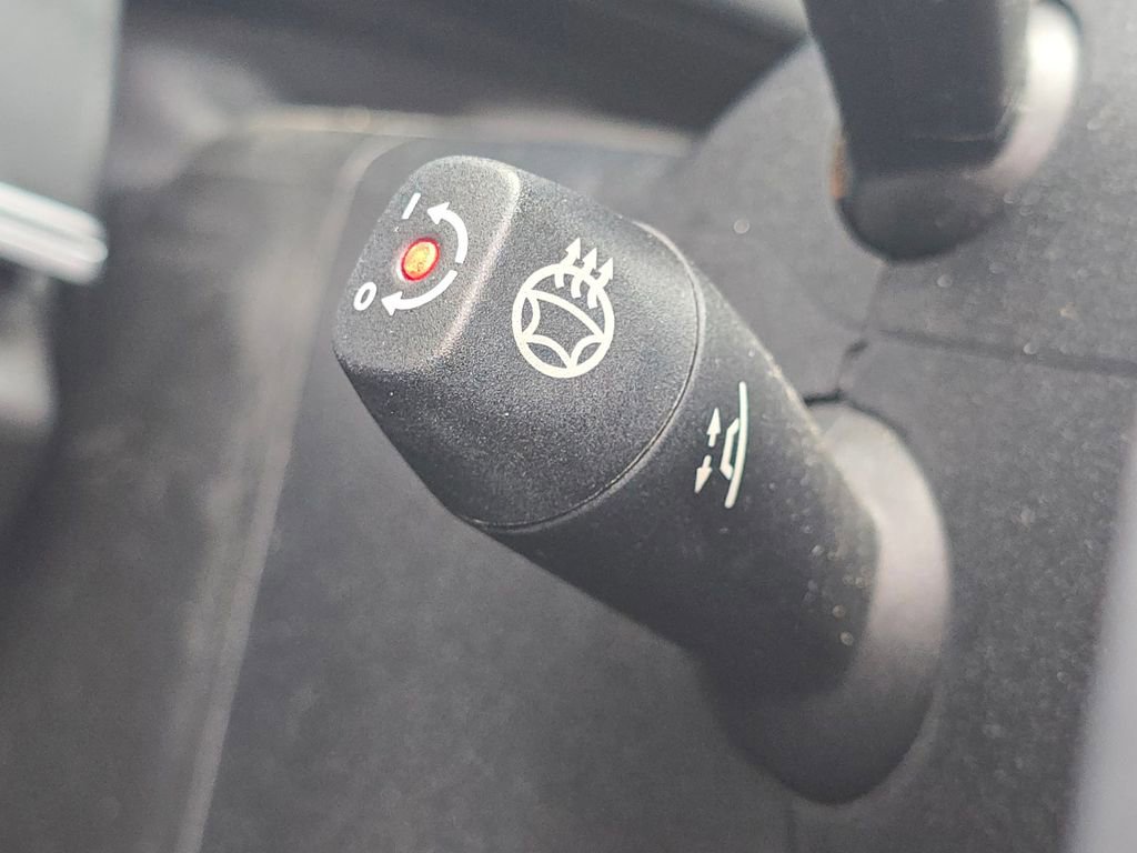 Used 2022 Mercedes-Benz E 350 4MATIC Sedan image 35