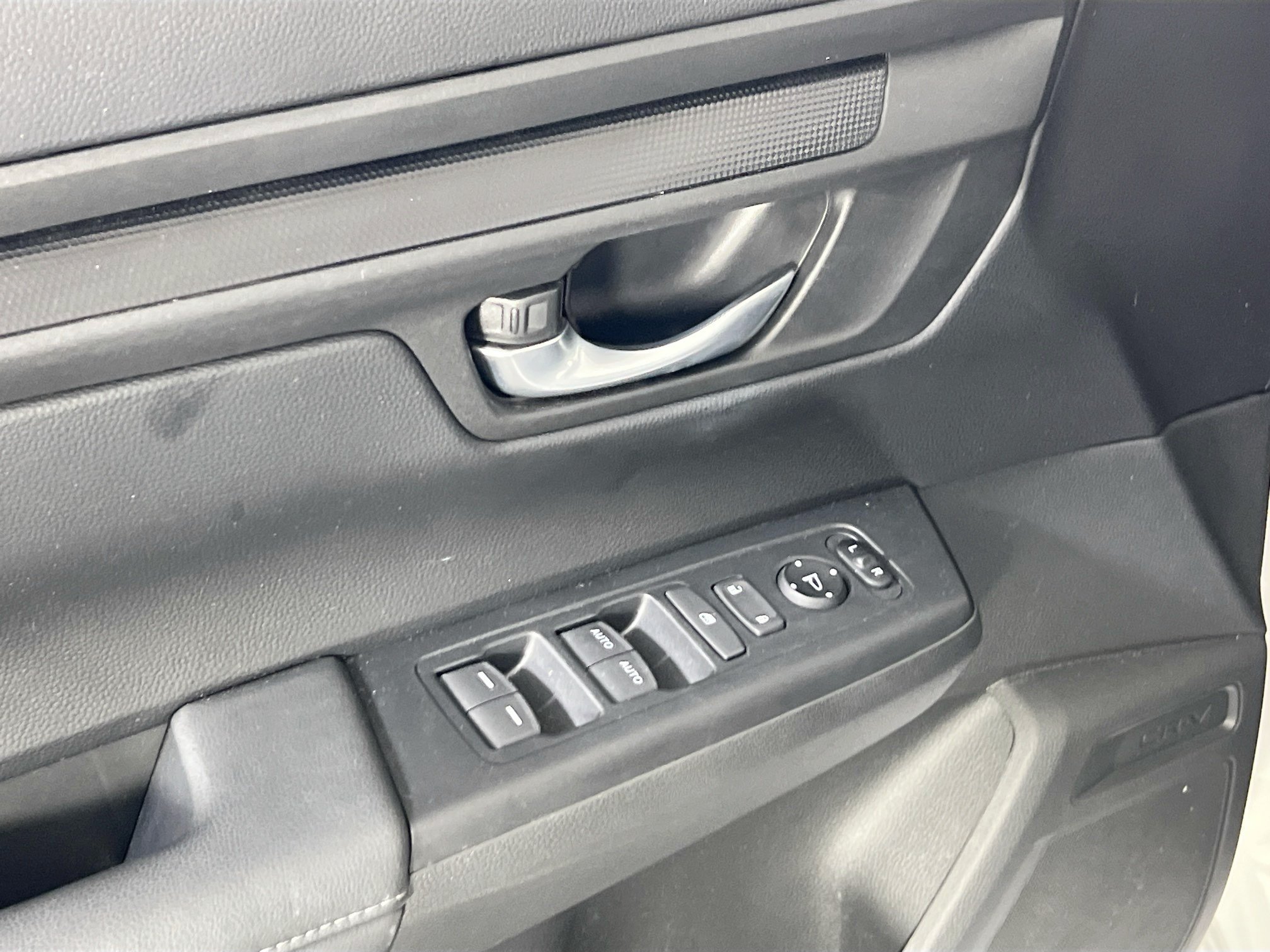 Used 2023 Honda CR-V EX image 17