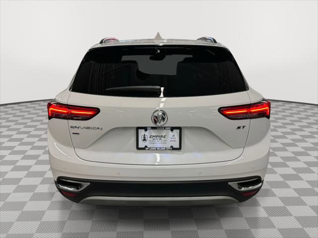 Certified 2023 Buick Envision Essence w/ Technology Package I image 5