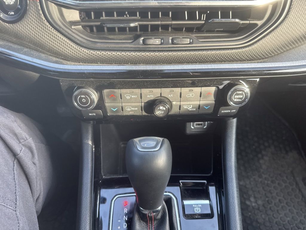 Used 2024 Jeep Compass Trailhawk w/ Trailhawk Convenience Group image 22