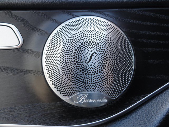 Used 2018 Mercedes-Benz GLC 300 4MATIC w/ Premium Package image 14