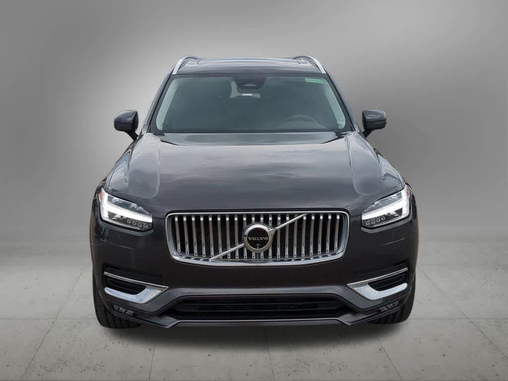 Certified 2024 Volvo XC90 B6 Plus w/ Protection Package Premier AWD/4WD image 9